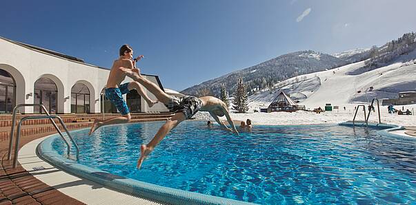 Großzügige Wellnessoase mit unvergleichbarer Saunawelt im Thermal Römerbad © Kärnten Werbung Johannes Puch