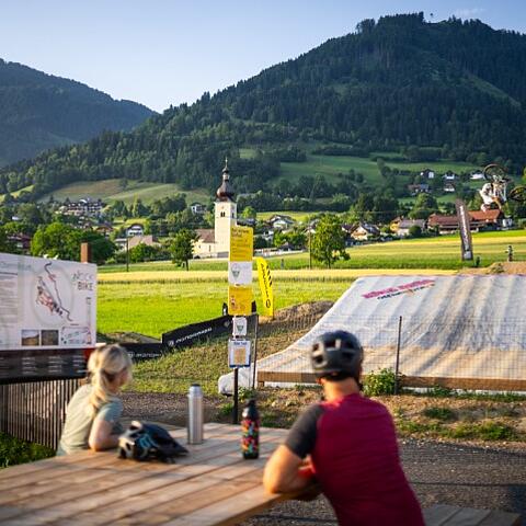 Airbag Jump ©Gert Perauer_MBN Tourismus