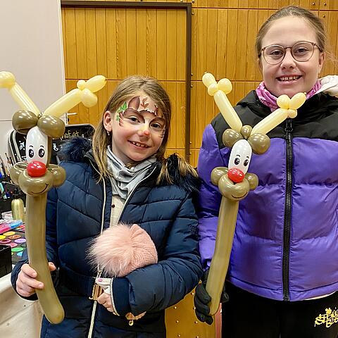 Rudolf das Rentier: Beliebte Kinderschminken-Motive für den Advent © Annet van Niehoff