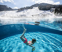 Abtauchen in der Therme Römerbad © Kärnten Werbung - Gert Perauer