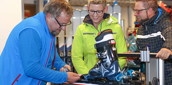 Bad Kleinkirchheim Ski Angebote: Skiverleih © Arno Gruber Jun.