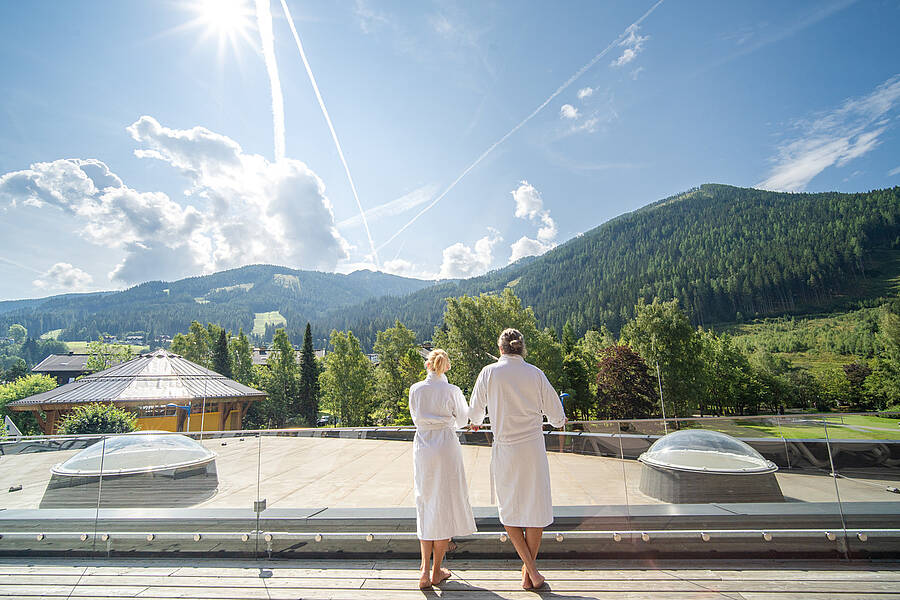 Familienzeit in der Wellness Therme St. Kathrein, mit Spaß und Erholung für Groß und Klein © Mathias Prägant