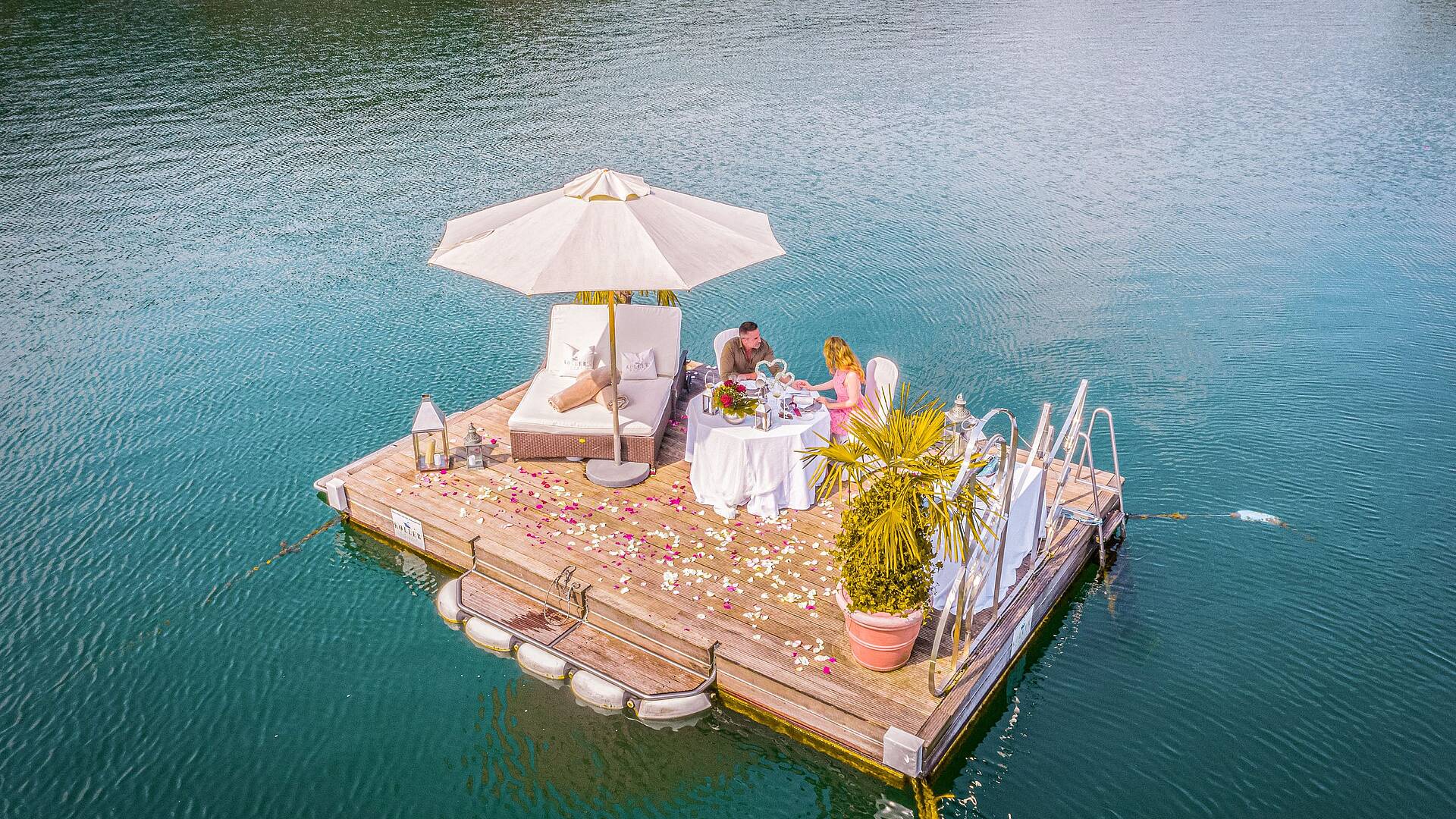 Essen auf dem Wasser © G.A.Service_MBN Tourismus