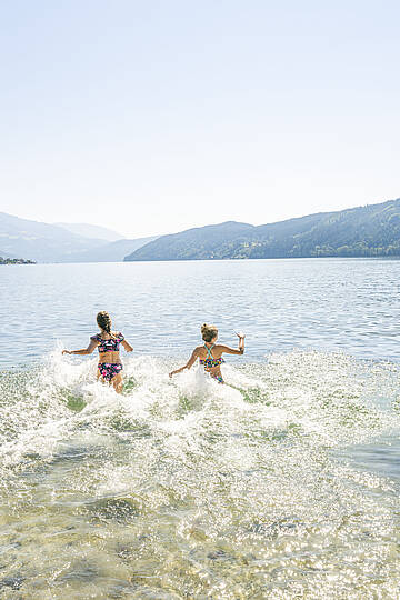Baden mit der Familie im Millstätter See © Franz Gerdl_MBN Tourismus